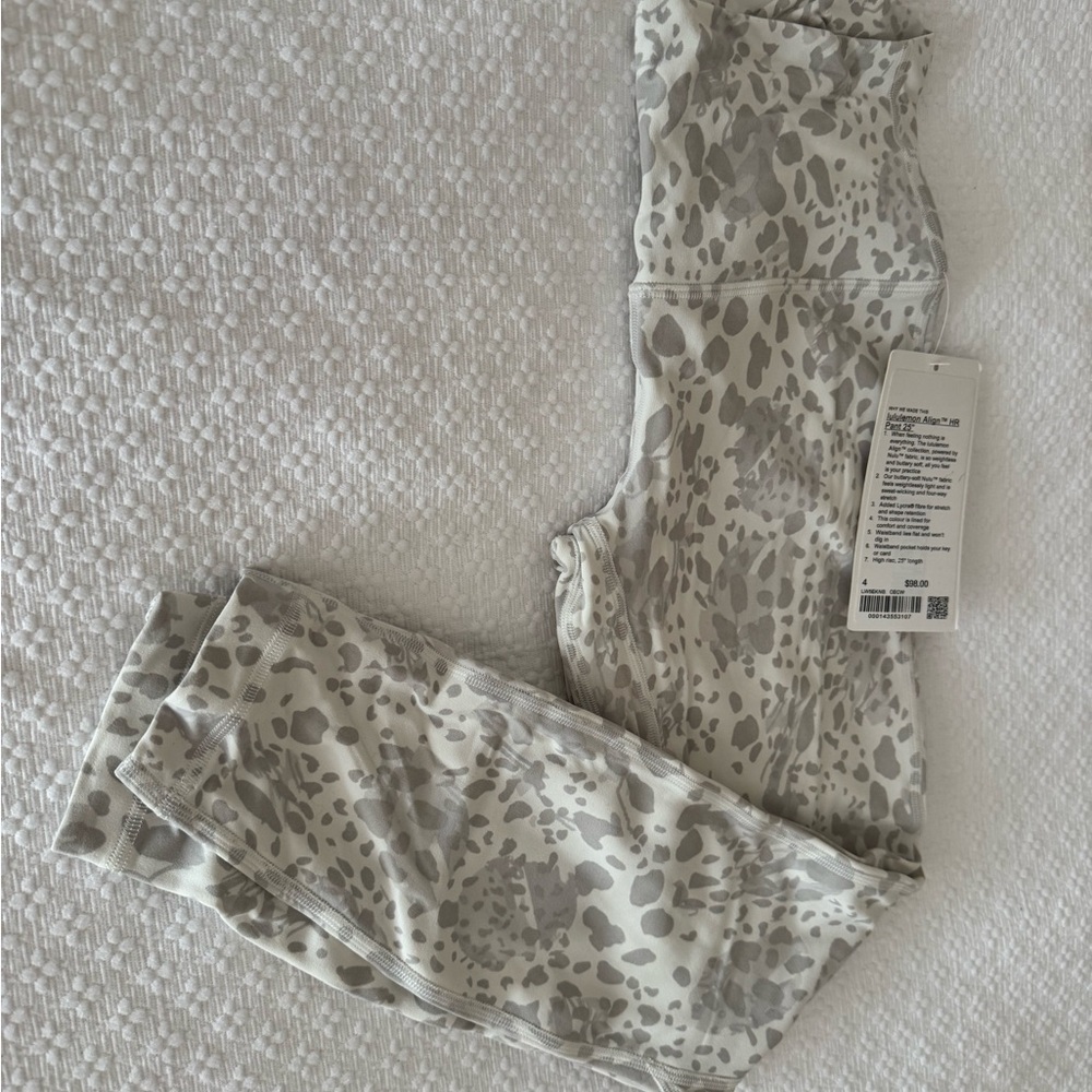 Align HR Crop 23” animal print leggings size 4